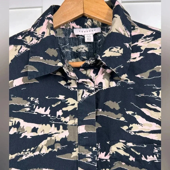 TopShop long sleeve button up blouse, 6, Pink Camo, Oversized Streetwear Grunge - Picture 2 of 10
